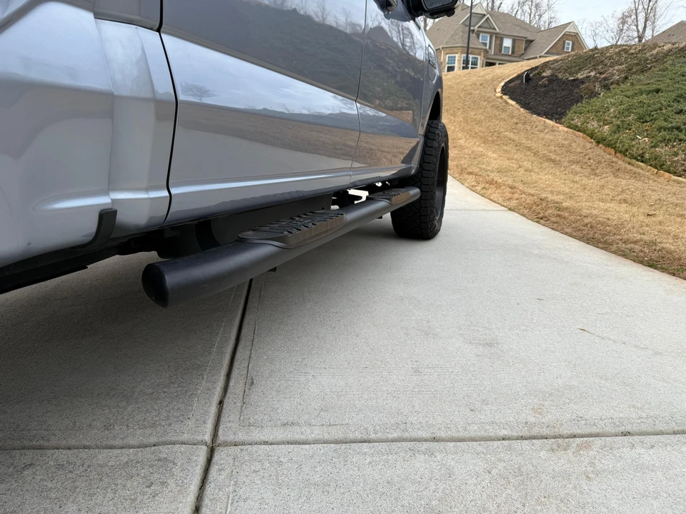 2022 Ford F-150 Lightning 14th Gen - Image 17 of 31