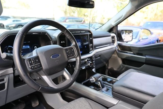 2022 Ford F-Series - Image 2 of 31