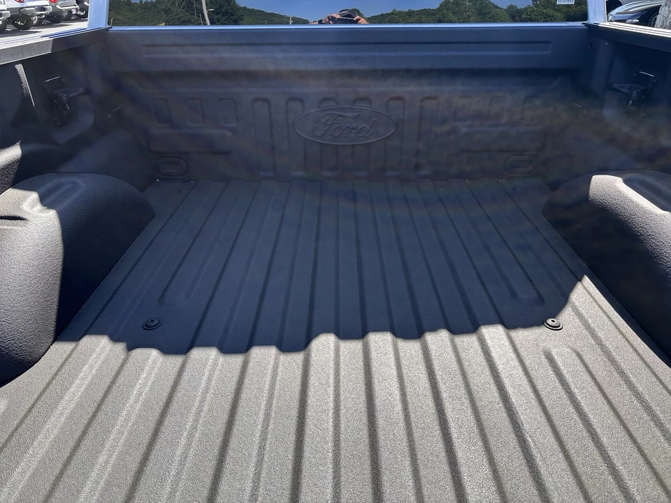 2022 Ford F-150 Raptor 14th Gen - Image 9 of 31
