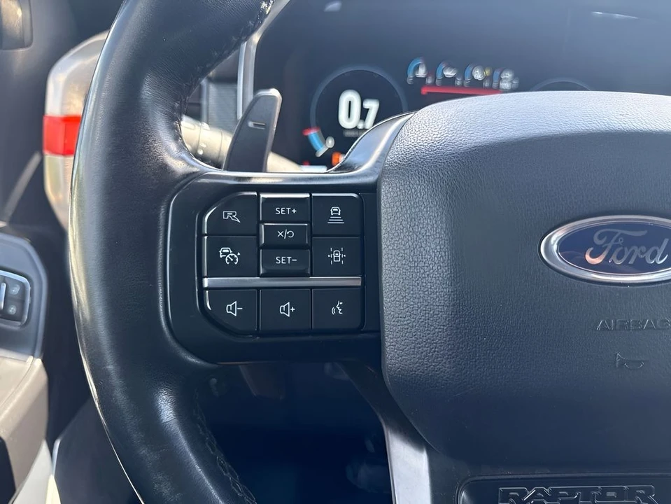 2022 Ford F-150 Raptor 14th Gen - Image 16 of 31