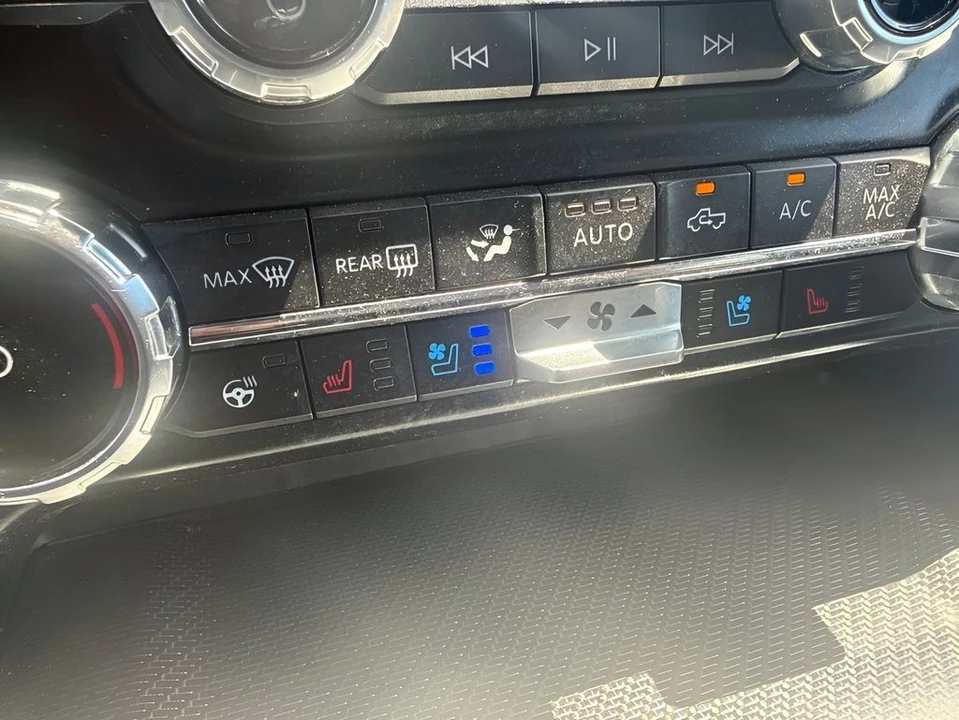 2022 Ford F-150 Raptor 14th Gen - Image 22 of 31