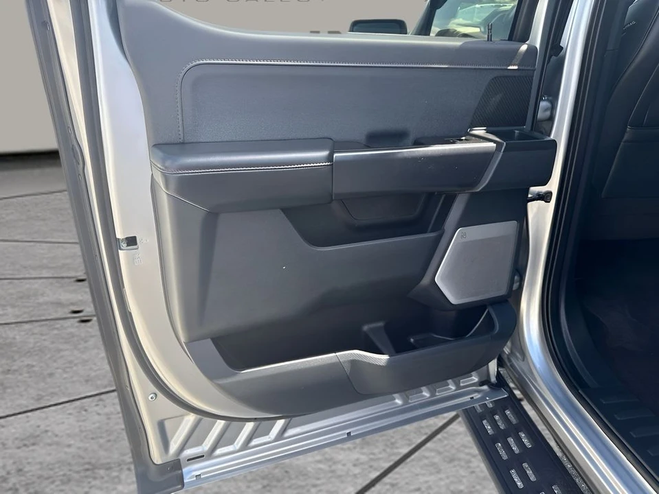 2022 Ford F-150 Raptor 14th Gen - Image 30 of 31
