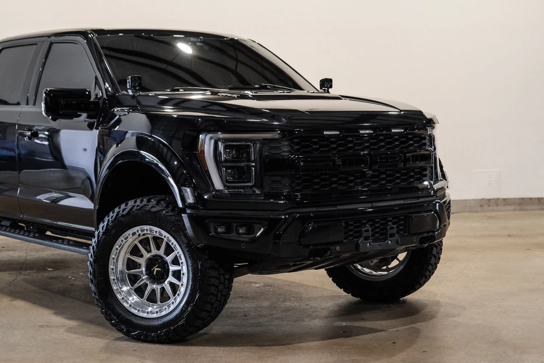2022 Ford F-150 Raptor 14th Gen - Image 11 of 12