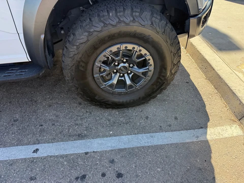 2022 Ford F-150 Raptor 14th Gen - Image 5 of 7