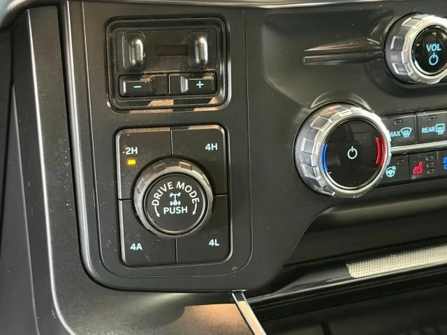 2022 Ford F-150 Raptor 14th Gen - Image 22 of 31