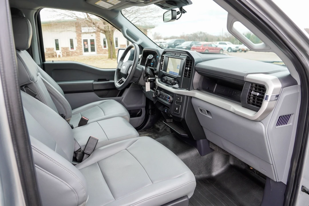 2022 Ford - Image 17 of 31