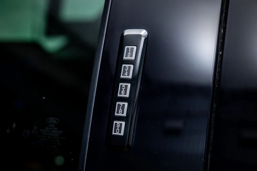 2022 Ford F-150 14th Gen - Image 17 of 21