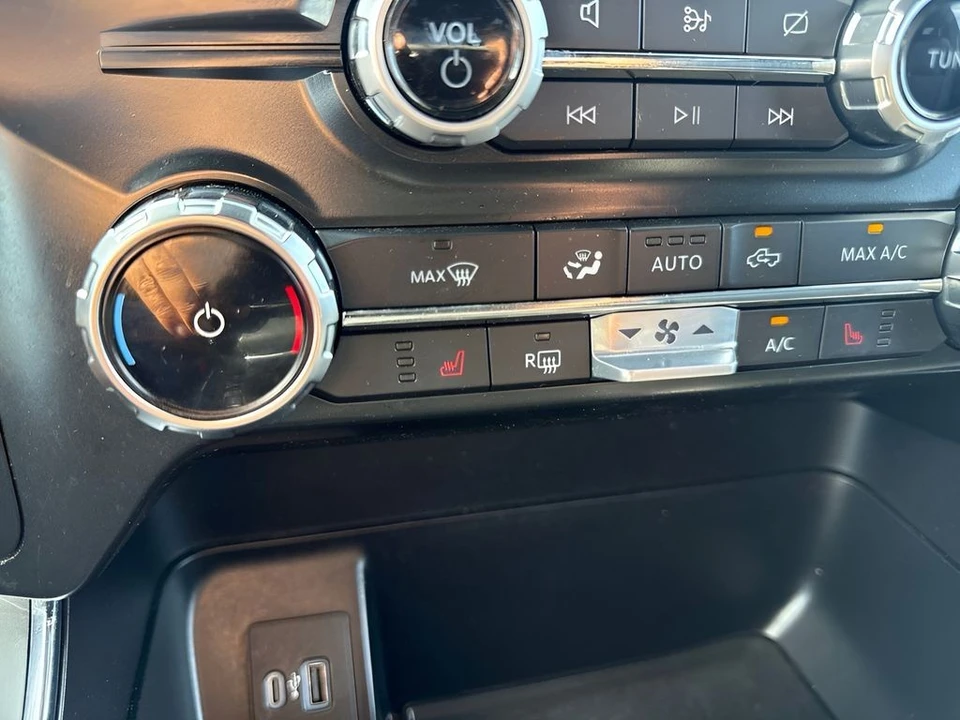 2022 Ford F-150 14th Gen - Image 12 of 24