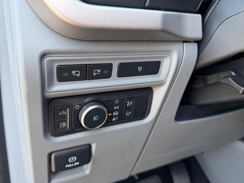 2022 Ford F-150 14th Gen - Image 13 of 31