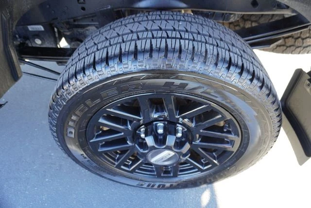 2022 Ford Super Duty 5th Gen - Image 17 of 21