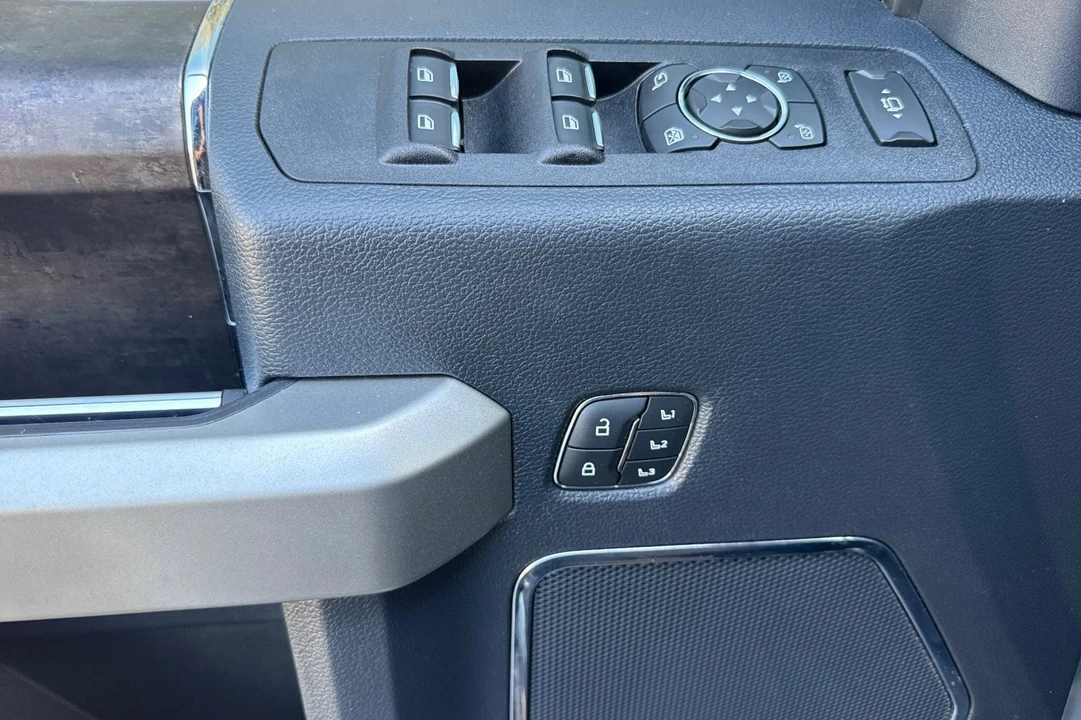2022 Ford Super Duty 4th Gen - Image 10 of 12