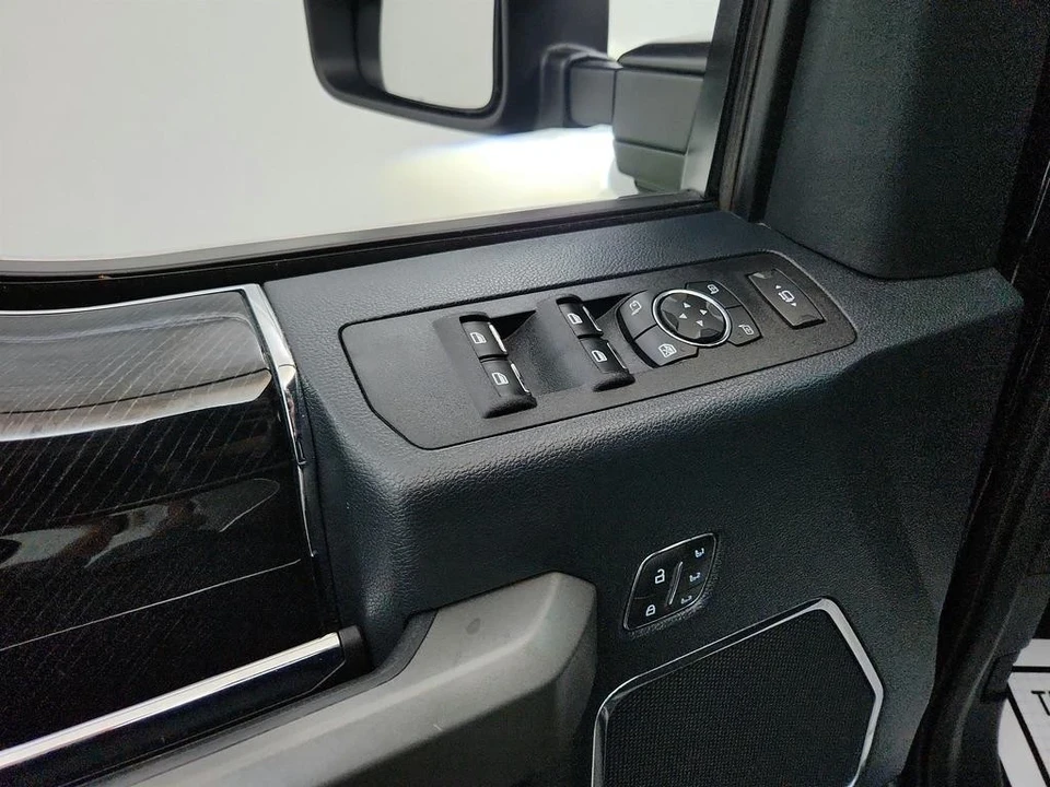 2022 Ford Super Duty 4th Gen - Image 13 of 21