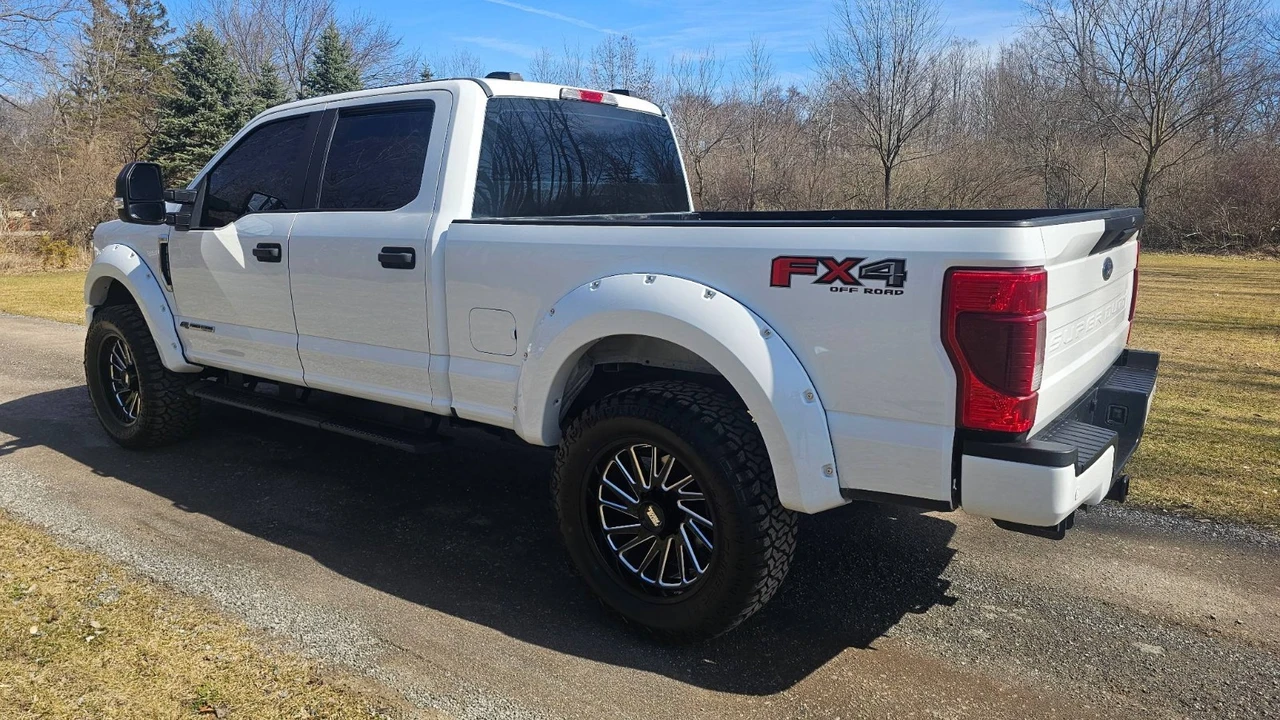 2022 Ford Super Duty 4th Gen - Image 4 of 15