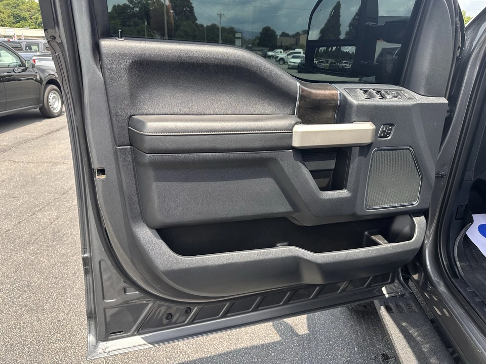 2022 Ford Super Duty 4th Gen - Image 7 of 31