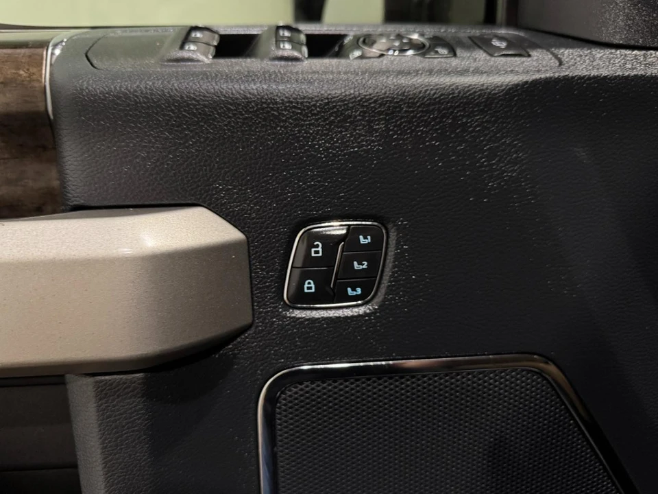 2022 Ford Super Duty 4th Gen - Image 28 of 31