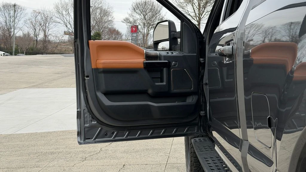 2022 Ford Super Duty 4th Gen - Image 13 of 21