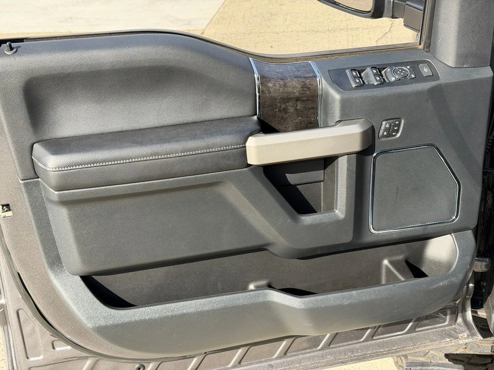 2022 Ford Super Duty 4th Gen - Image 16 of 21