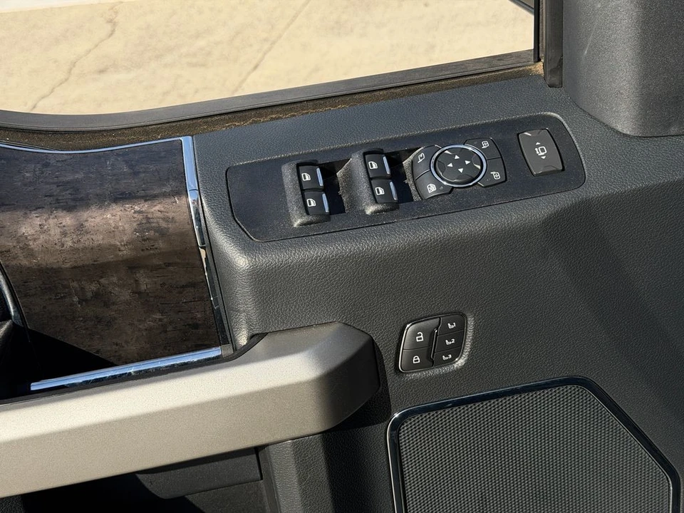 2022 Ford Super Duty 4th Gen - Image 17 of 21