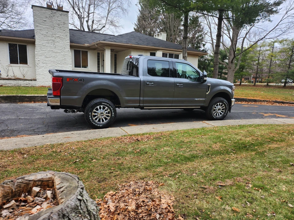 2022 Ford Super Duty 4th Gen - Image 19 of 31