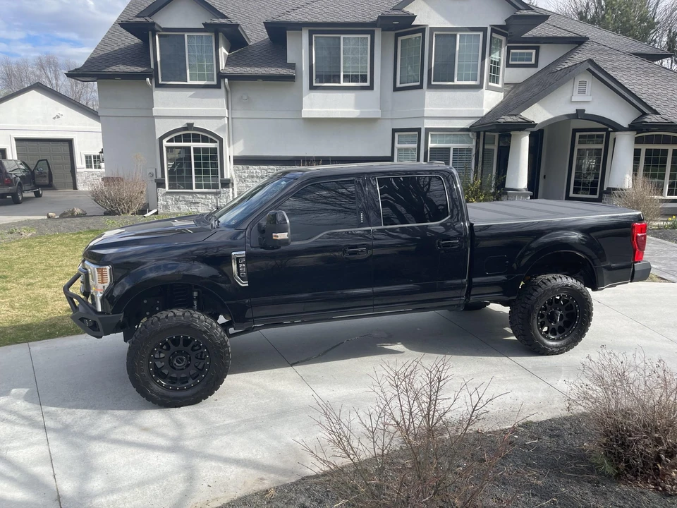 2022 Ford Super Duty 4th Gen - Image 2 of 31