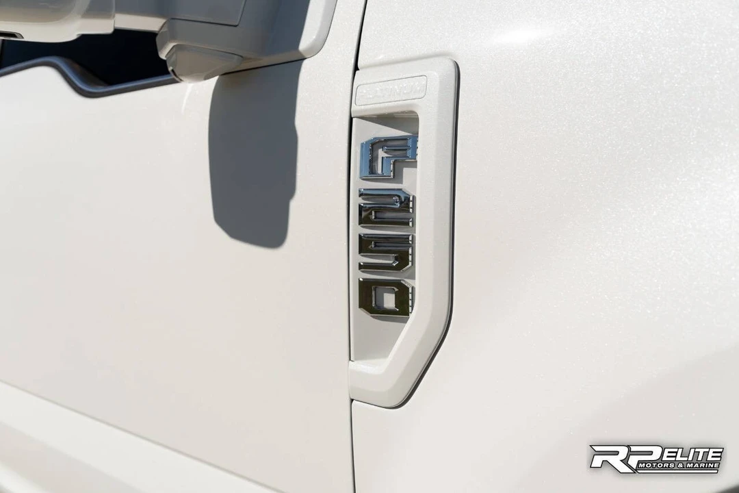 2022 Ford Super Duty 4th Gen - Image 17 of 21