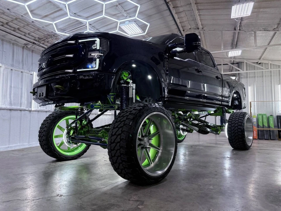 2022 Ford Super Duty 4th Gen - Image 2 of 31