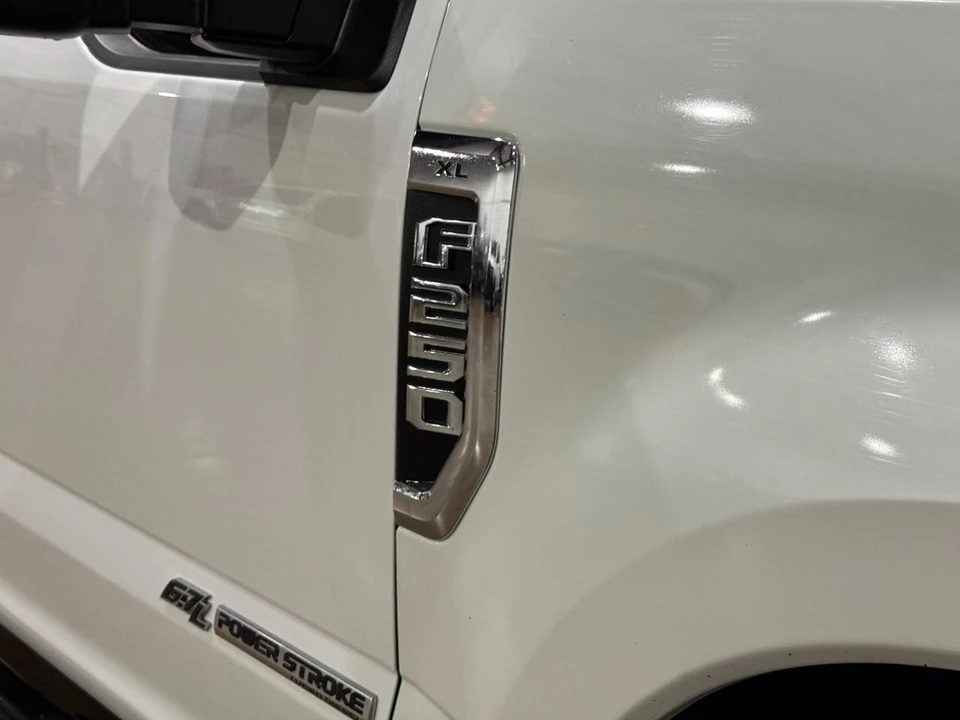 2022 Ford Super Duty 4th Gen - Image 18 of 19