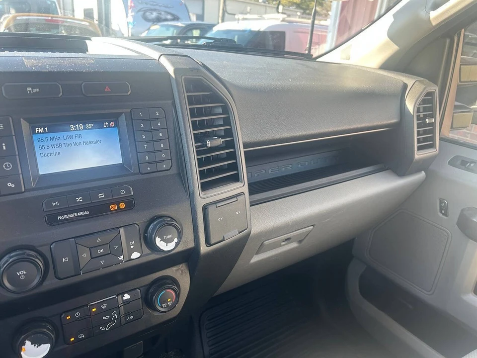 2022 Ford Super Duty 4th Gen - Image 16 of 18
