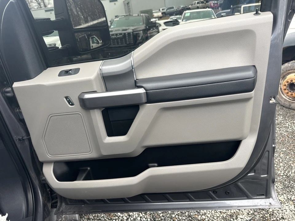 2022 Ford Super Duty 4th Gen - Image 11 of 12