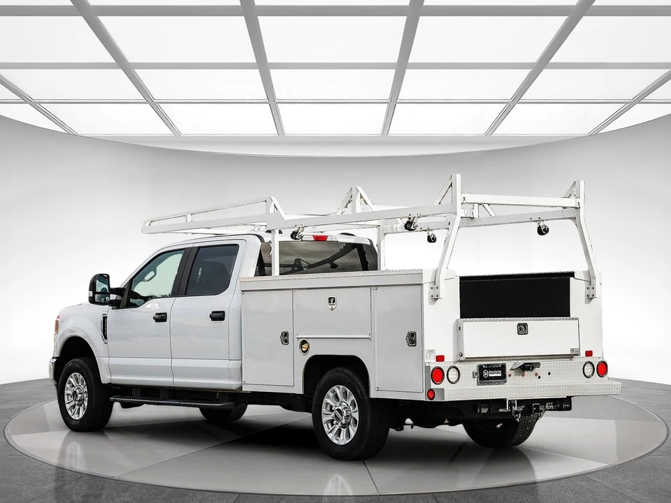 2022 Ford Super Duty 4th Gen - Image 2 of 12