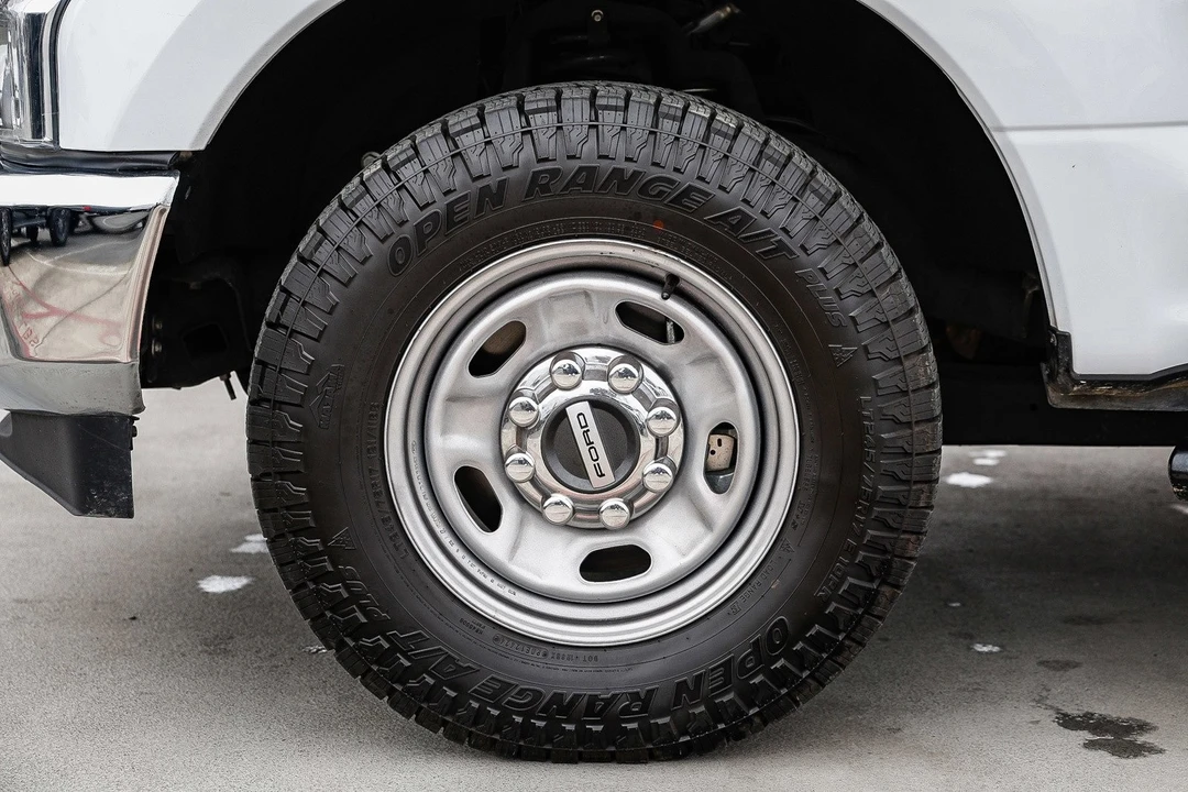 2022 Ford Super Duty 4th Gen - Image 9 of 12