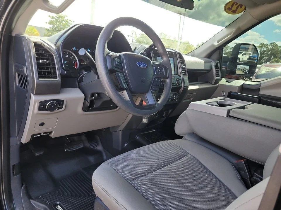 2022 Ford Super Duty 4th Gen - Image 15 of 21