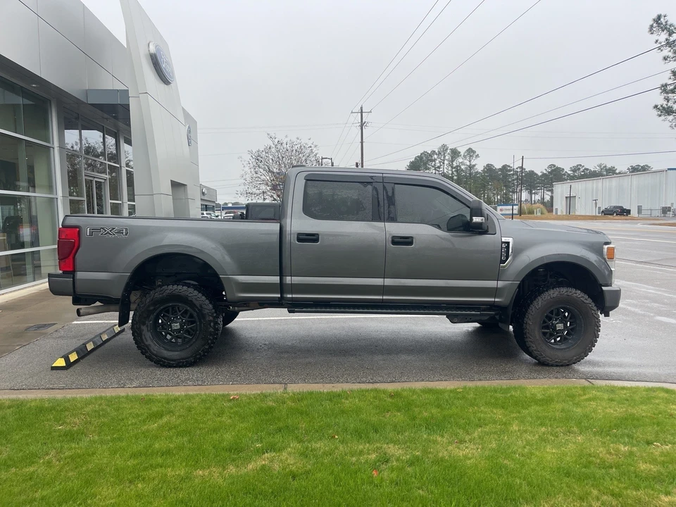 2022 Ford Super Duty 4th Gen - Image 9 of 10
