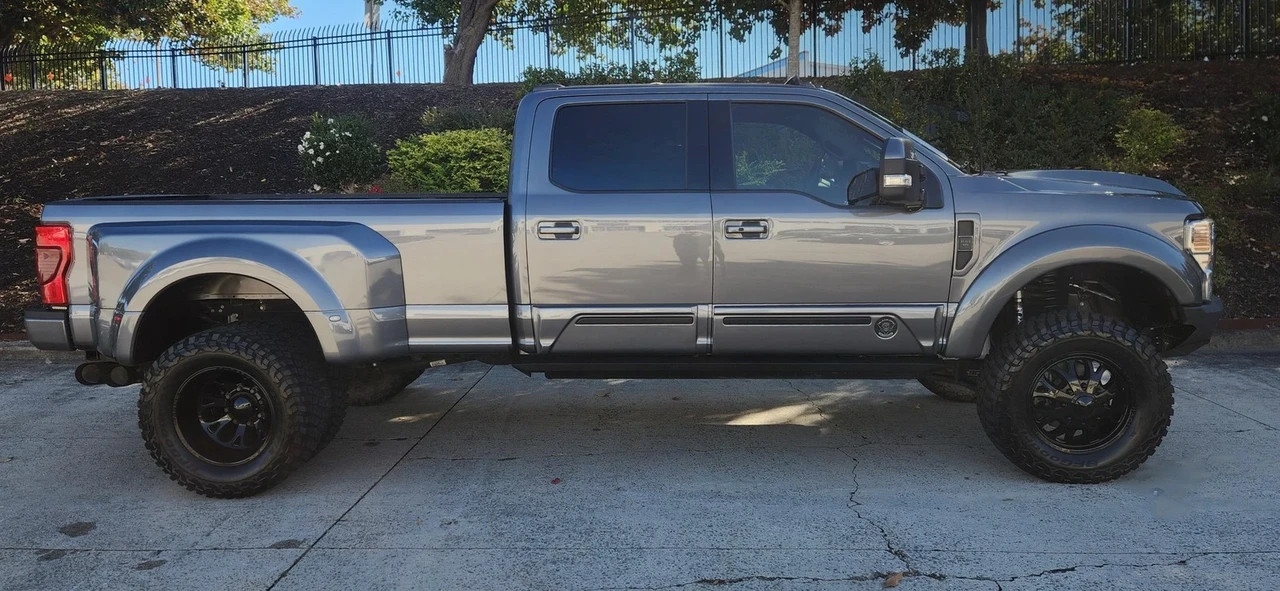 2022 Ford Super Duty 4th Gen - Image 11 of 21
