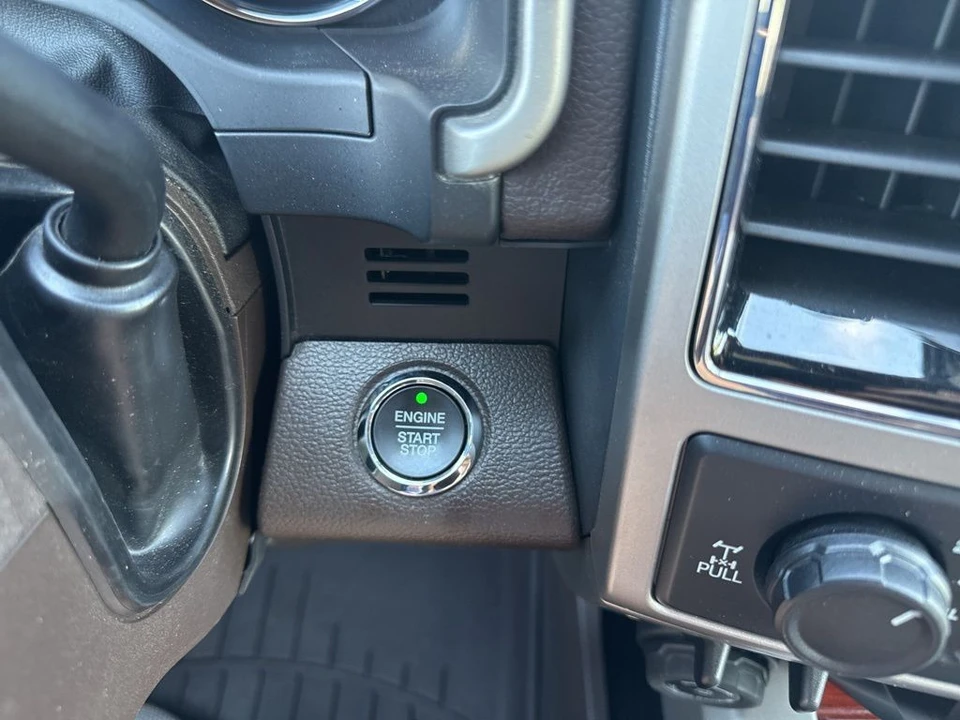 2022 Ford Super Duty 4th Gen - Image 25 of 31