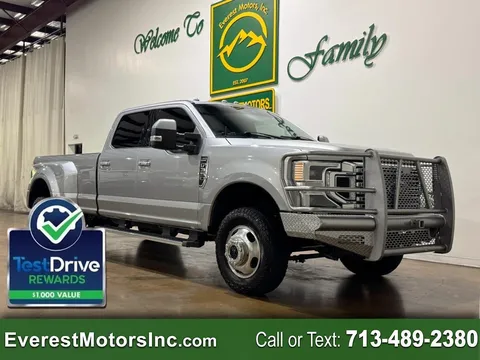 2022 Ford F-350 Super Duty Lariat Ultimate