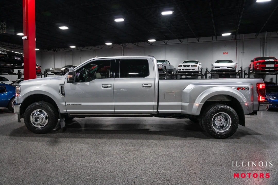 2022 Ford Super Duty 4th Gen - Image 2 of 31