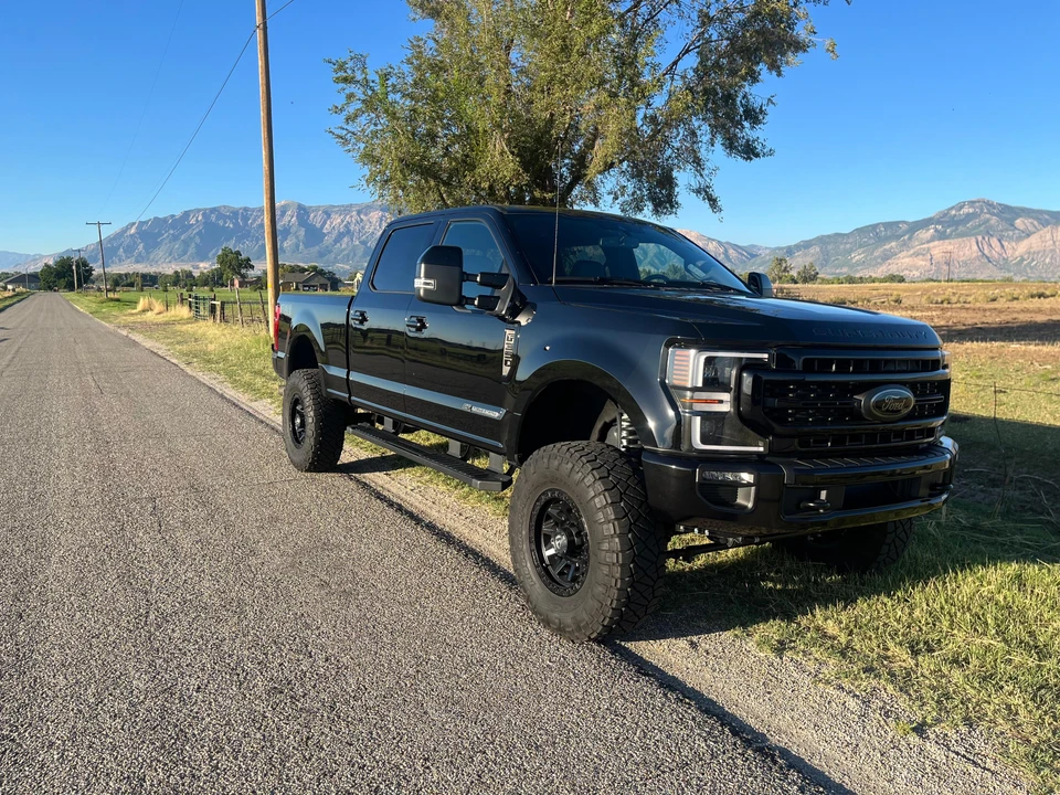 2022 Ford Super Duty 5th Gen - Image 17 of 31