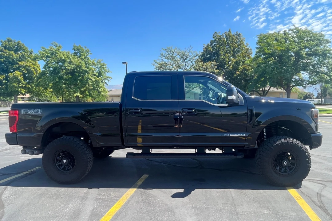 2022 Ford Super Duty 5th Gen - Image 3 of 31