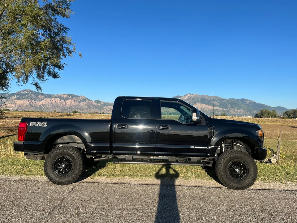 2022 Ford Super Duty 5th Gen - Image 15 of 31