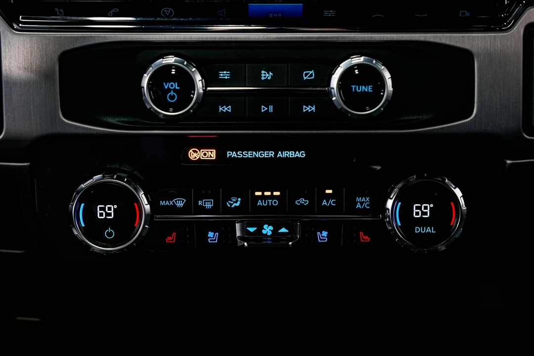 2022 Ford Super Duty 4th Gen - Image 15 of 31