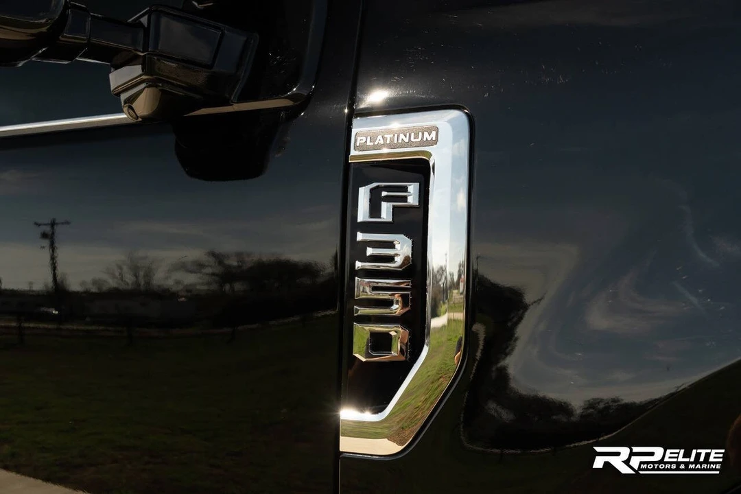 2022 Ford Super Duty 4th Gen - Image 15 of 21