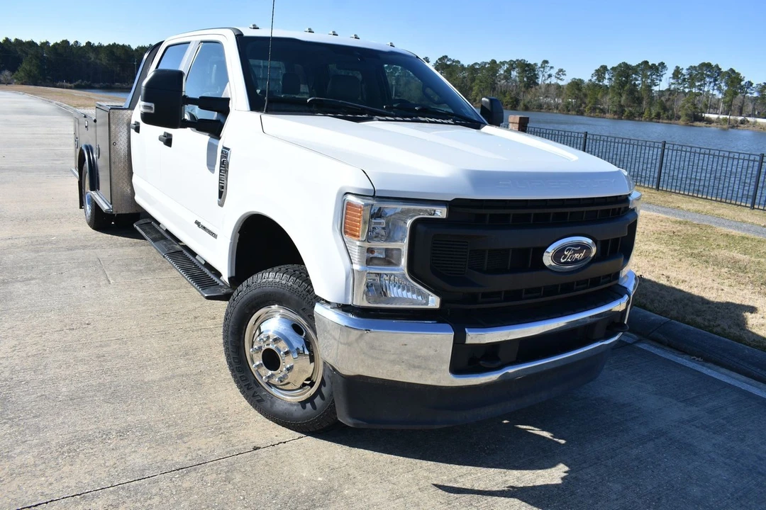 2022 Ford Super Duty 4th Gen - Image 2 of 13