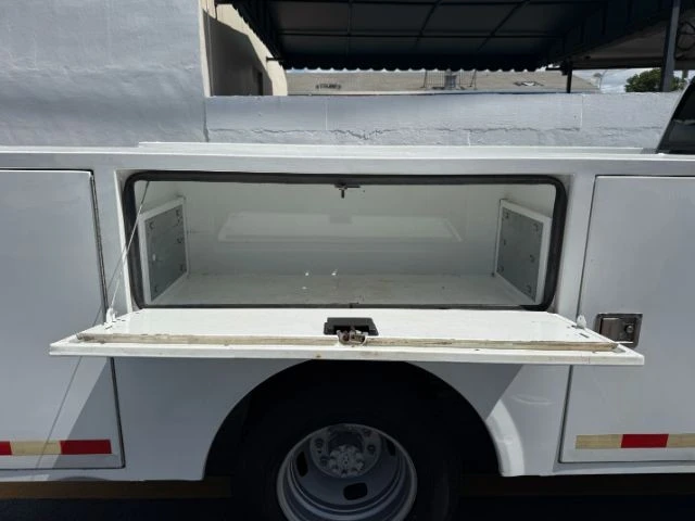 2022 Ford Super Duty 4th Gen - Image 25 of 30