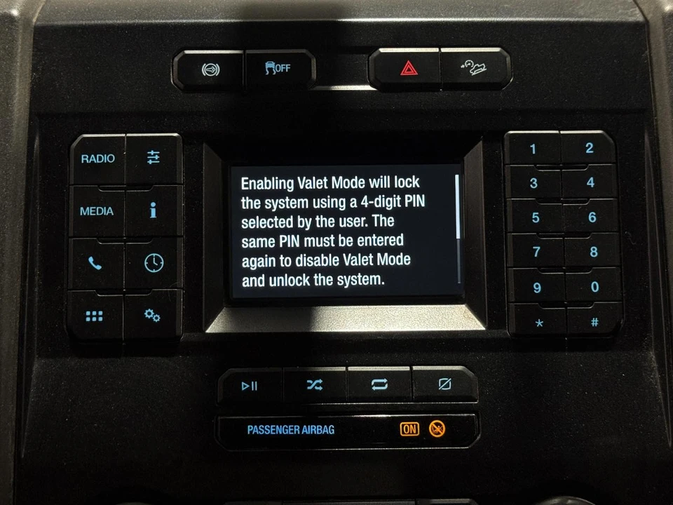 2022 Ford Super Duty 4th Gen - Image 15 of 27