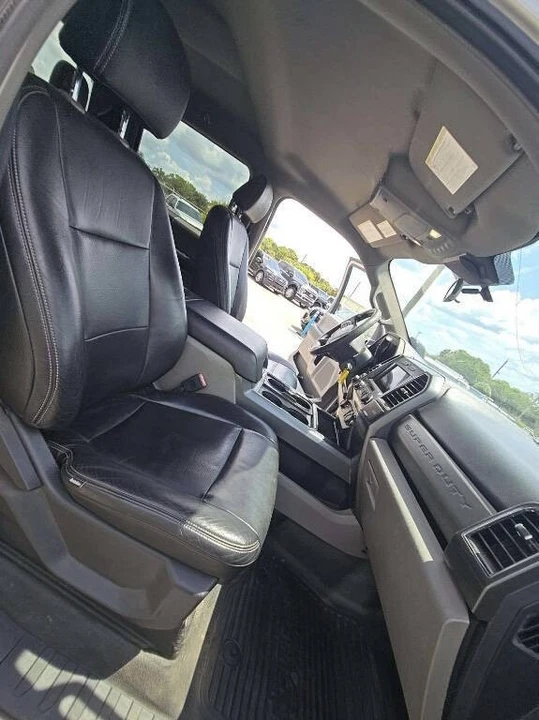 2022 Ford Super Duty 4th Gen - Image 15 of 17