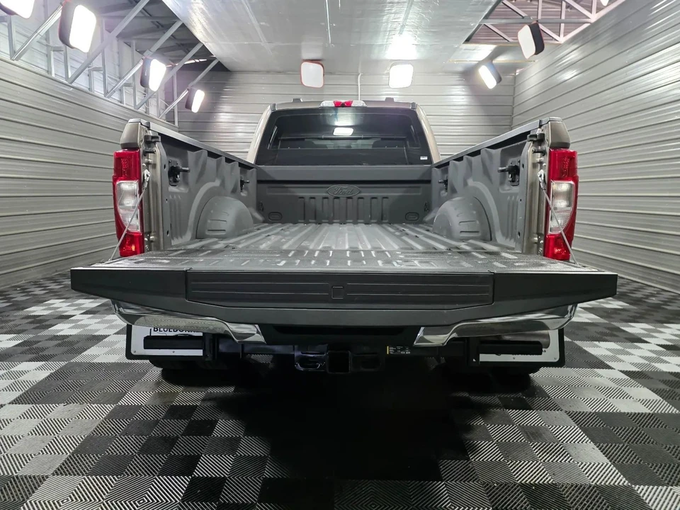 2022 Ford Super Duty 5th Gen - Image 10 of 12