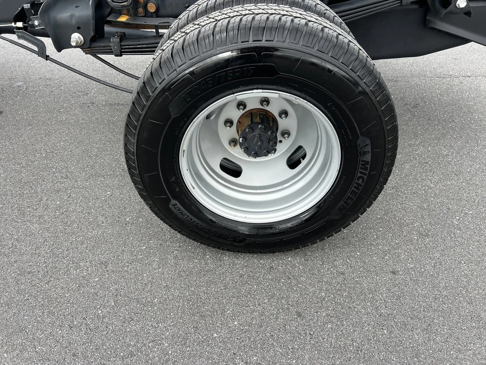 2022 Ford Super Duty 4th Gen - Image 9 of 12