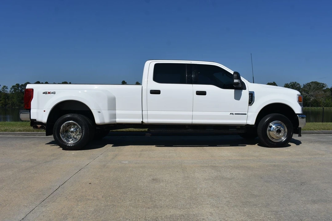 2022 Ford Super Duty 4th Gen - Image 3 of 21