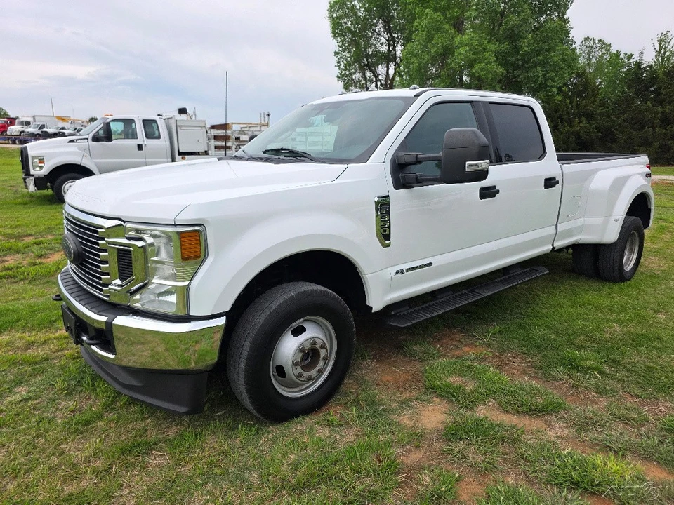 2022 Ford Super Duty 4th Gen - Image 2 of 24